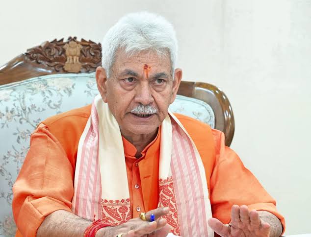 पाकिस्तान अपने घर में आतंकवादियों को पालता रहा तो उसका सफाया हो जाएगा: जम्मू-कश्मीर के उपराज्यपाल